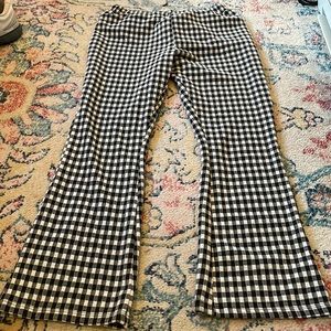 UO gingham black and white pants